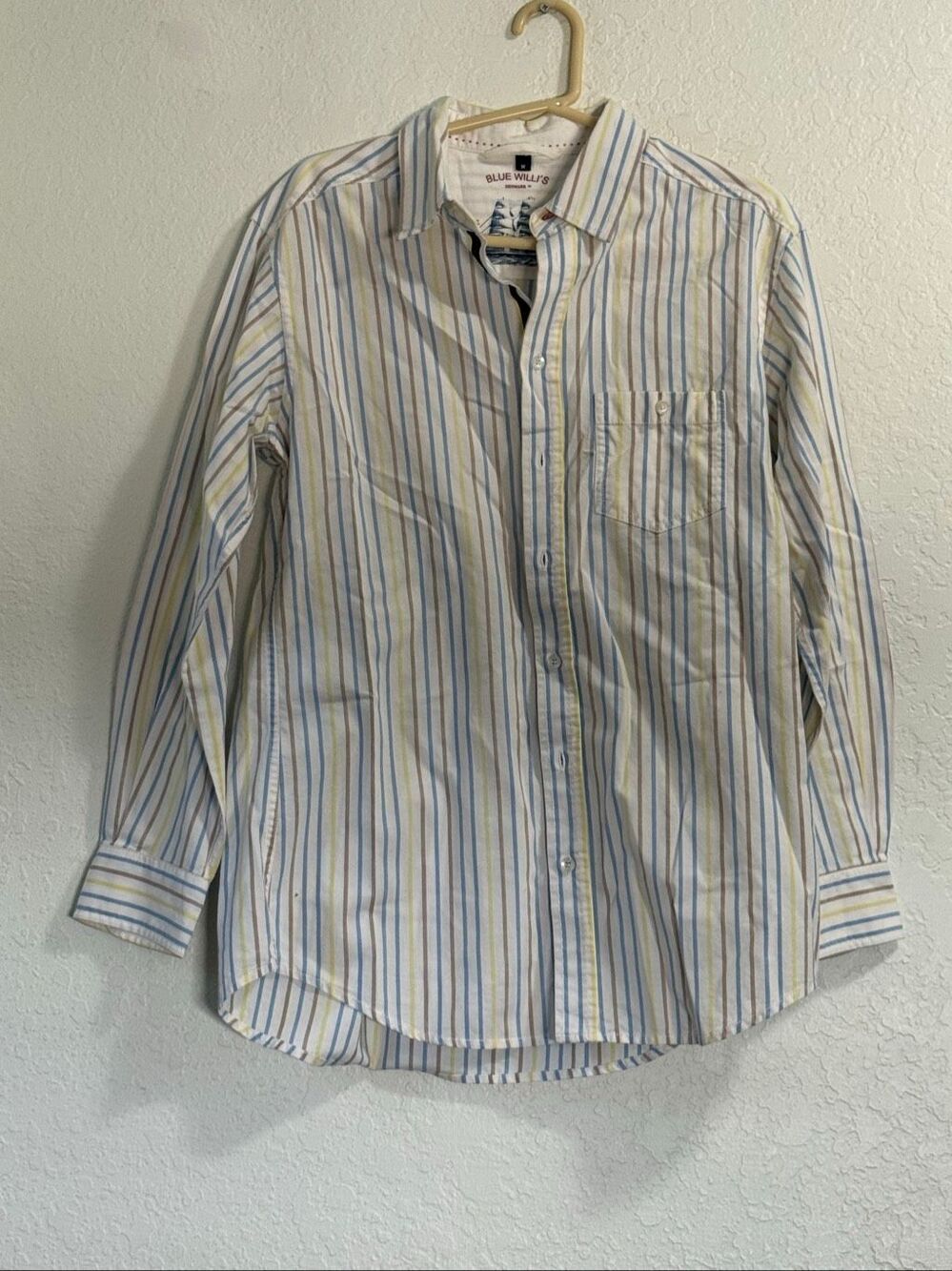 Blue Willi's button-down shirt multi-color vertical striped pattern M